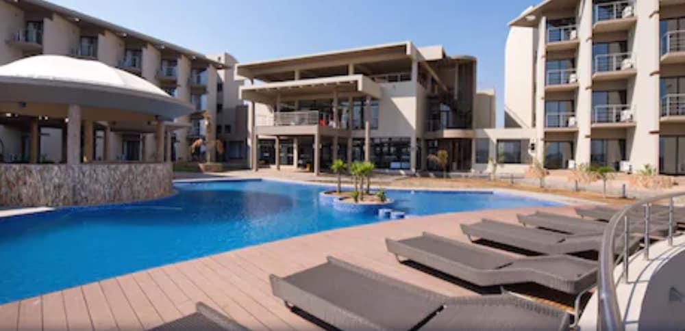 Hotel Vip Executive Τέτε Εξωτερικό φωτογραφία